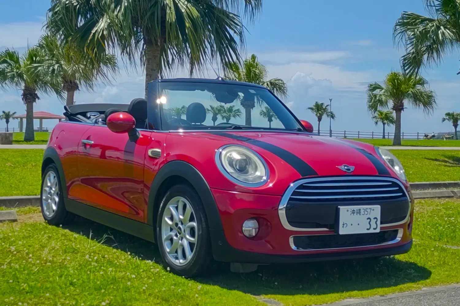 MINI Cooper Convertible レッド